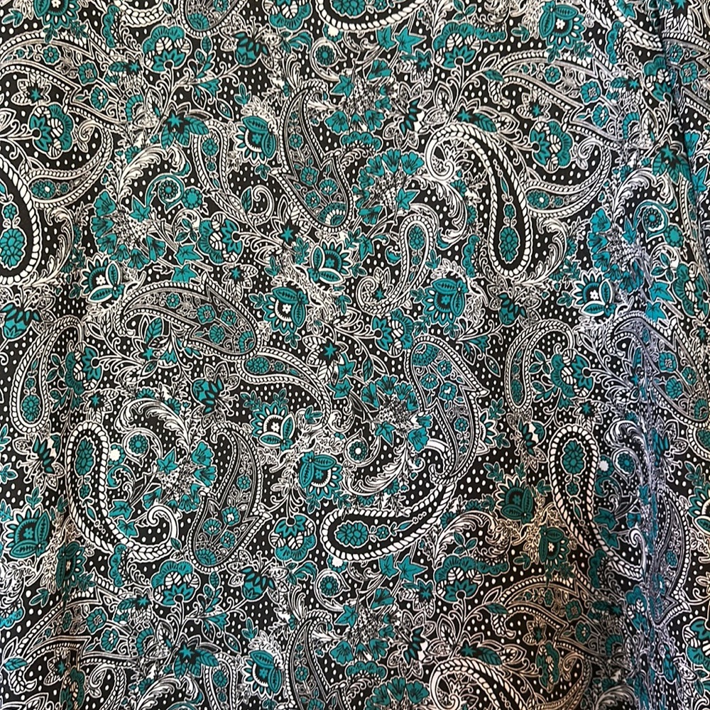 18/20W chic top with an extra long paisley meets southwest vibe Cato plus size - Picture 6 of 7